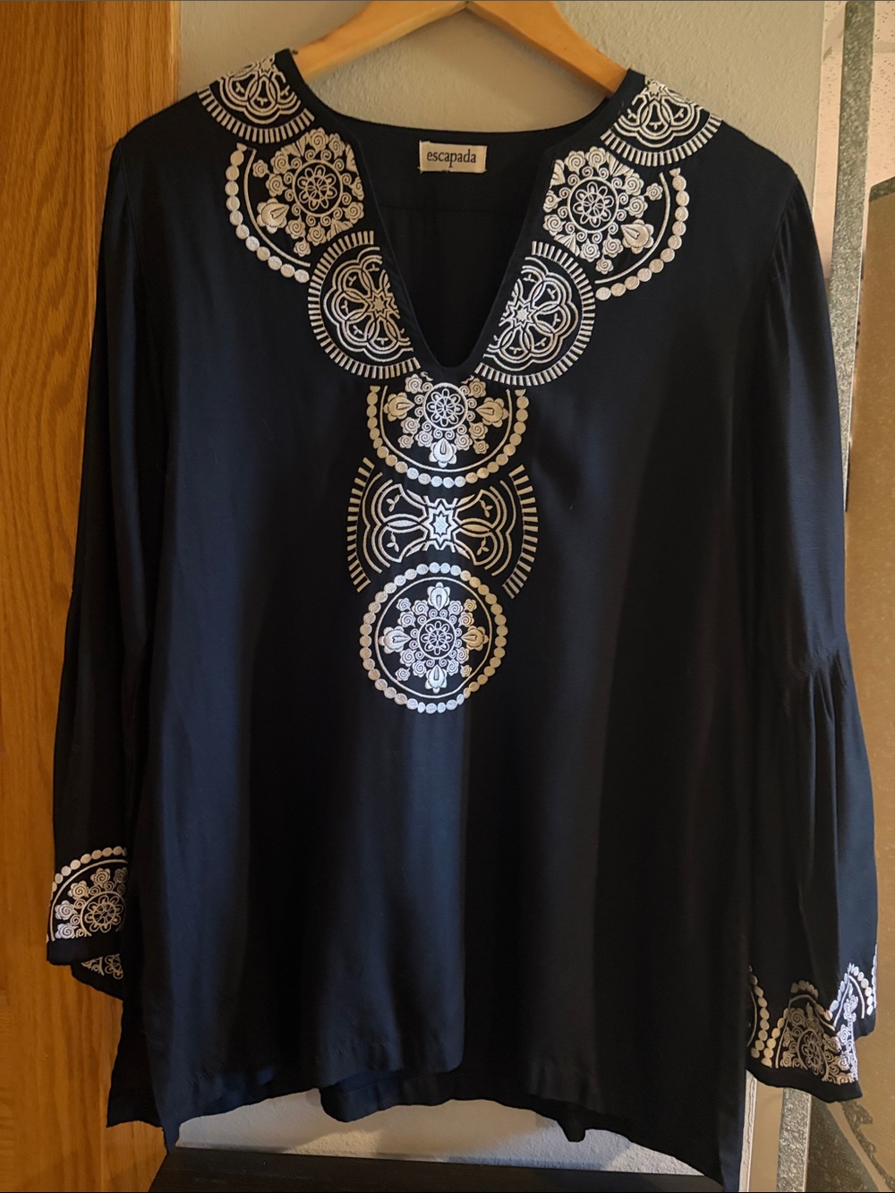escapada Black Tunic with White Medallion Embroidery